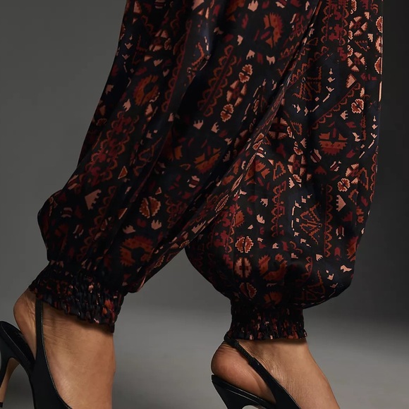 By Anthropologie Silky Joggers Small - Picture 5 of 8